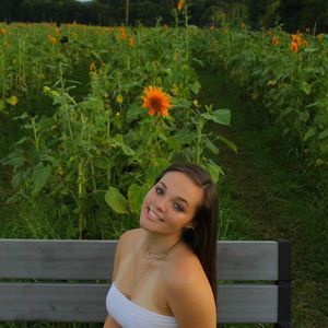 Meet your Posher, Ellie